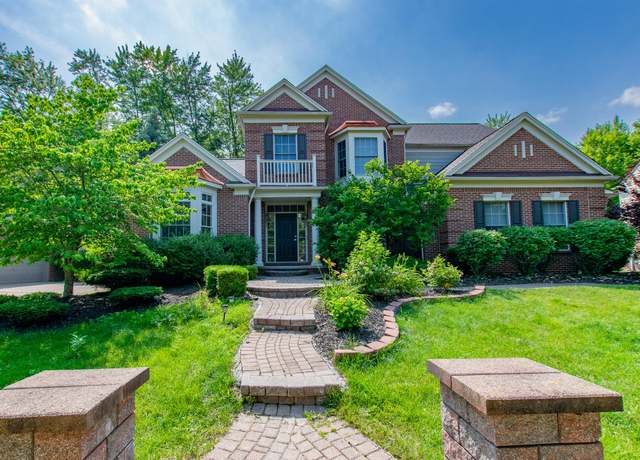 Property at 1630 Mistwood Ct, Canton, MI 48187, 4 beds, 3.5 baths