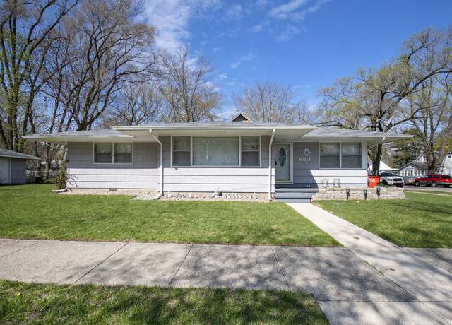 Property at 1010 Salem Ave, Benton Harbor, MI 49022, 2 beds, 1 bath
