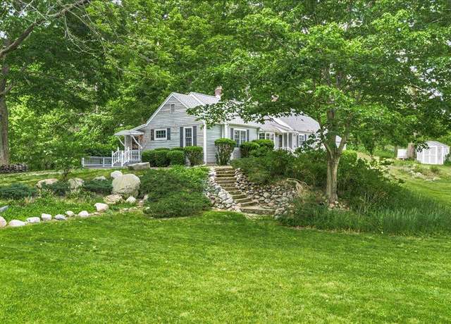 Property at 5515 Kaiser Rd, Sawyer, MI 49125, 3 beds, 2 baths