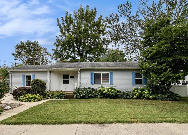 Property at 228 South Haven St, South Haven, MI 49090, 4 beds, 1 bath