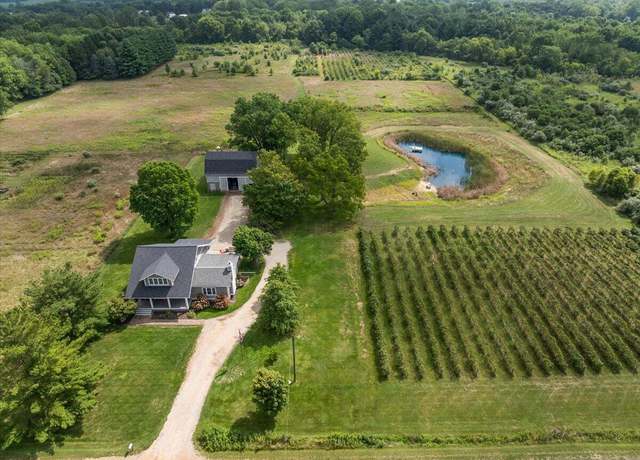 Property at 8351 Jericho Rd, Bridgman, MI 49106, 4 beds, 2.5 baths