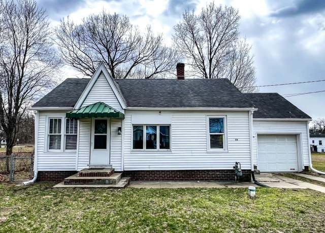Property at 1110 Mc Kee St, Niles, MI 49120, 2 beds, 1 bath