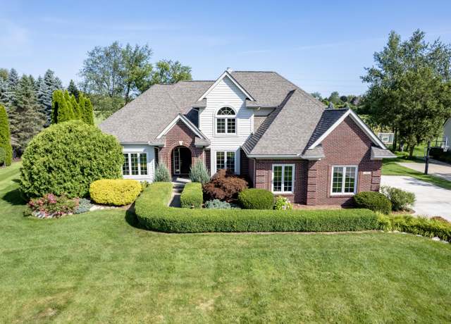 Property at 762 Bogey Ct, Ann Arbor, MI 48103, 4 beds, 3.5 baths