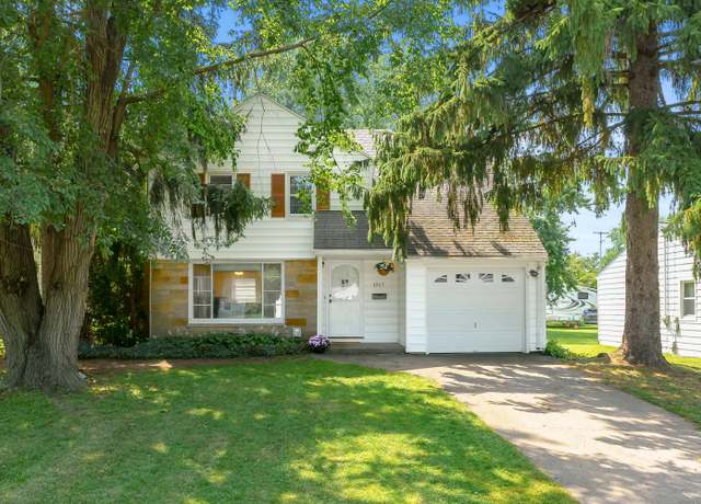Property at 1217 Coolidge Ave, Kalamazoo, MI 49006, 3 beds, 1.5 baths