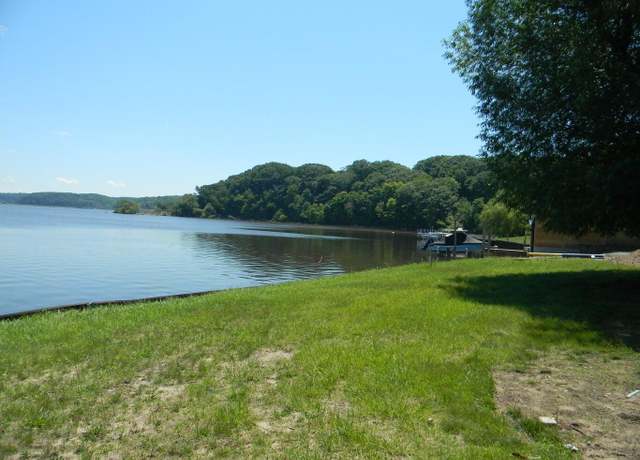 Property at 846 S Lakeshore Dr #1, Ludington, MI 49431