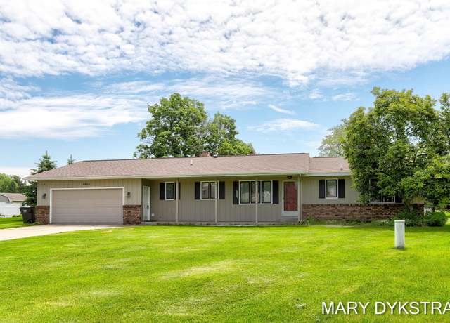 Property at 2859 E Chester Dr, Zeeland, MI 49464, 4 beds, 2.5 baths