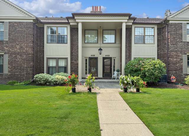 Property at 4426 Knightsbridge Ln, West Bloomfield, MI 48323, 3 beds, 2.5 baths