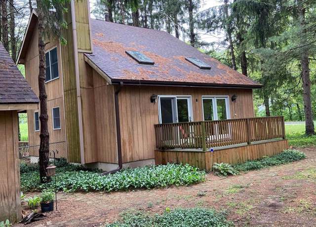 Property at 3908 Papoose Trl, Allegan, MI 49010, 2 beds, 2 baths