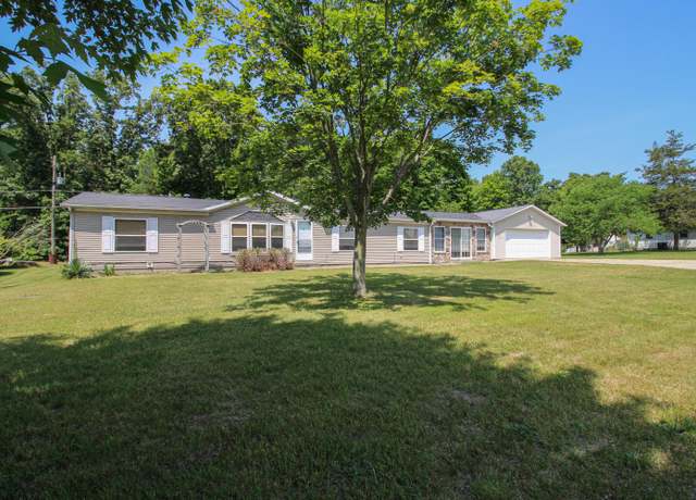 Property at 55530 CR 653, Paw Paw, MI 49079, 3 beds, 2 baths
