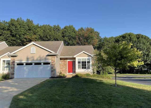 Property at 12611 Broadmoor Pl, Grand Haven, MI 49417, 2 beds, 3 baths