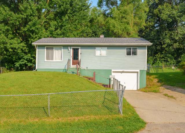 Property at 875 N Washington Ave, Battle Creek, MI 49037, 2 beds, 1 bath