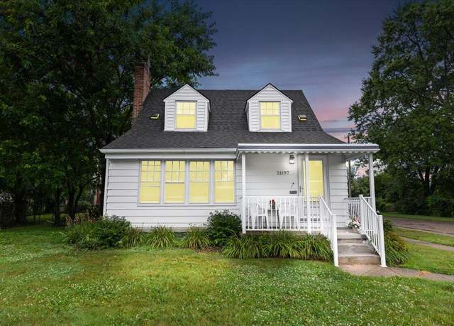 Property at 21197 Nummer St, Warren, MI 48089, 3 beds, 1.5 baths