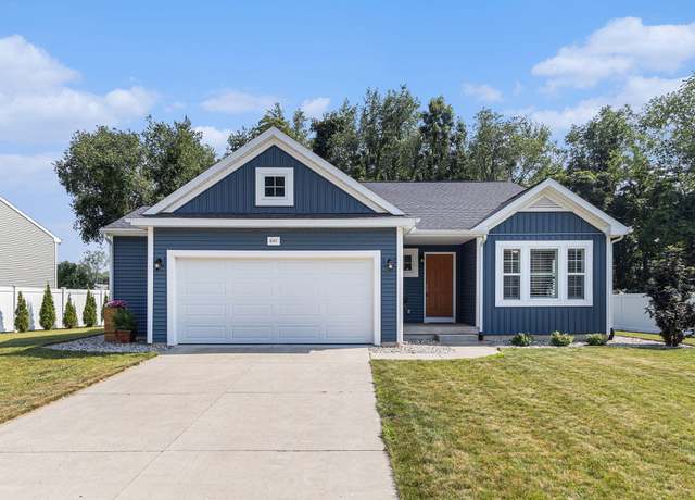 Property at 6347 Wood Hollow Ave, Kalamazoo, MI 49009, 4 beds, 3 baths