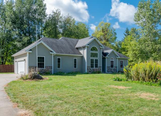 Property at 6660 B Dr N, Battle Creek, MI 49014, 4 beds, 2.5 baths