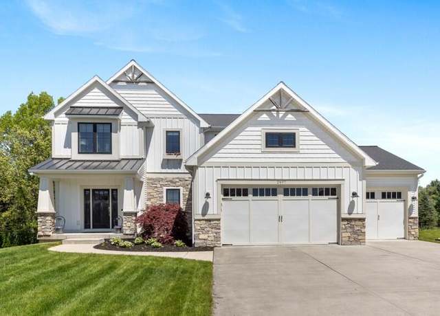 Property at 2497 Saddle Dr NE, Belmont, MI 49306, 5 beds, 3.5 baths