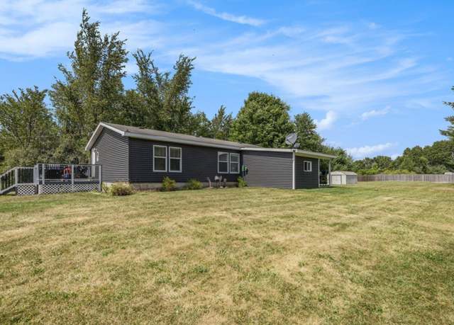 Property at 8158 N Bailey Rd, Howard City, MI 49329, 3 beds, 2 baths