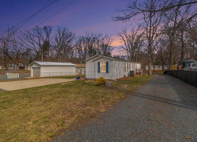 Property at 420 N Spencer Rd, Mears, MI 49436, 3 beds, 2 baths