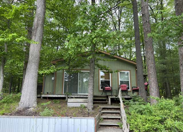 Property at 5103 N Waite Drive Dr, Irons, MI 49644, 2 beds, 1 bath