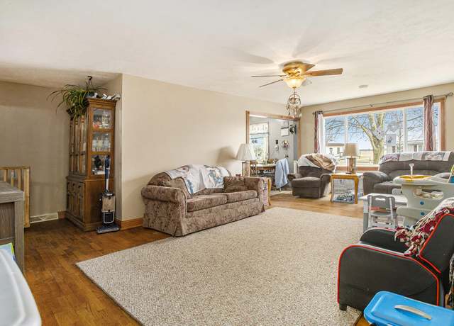 Property at 314 Nash Rd, Coldwater, MI 49036, 5 beds, 1 bath