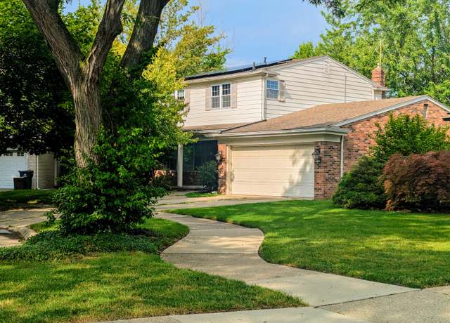 Property at 20519 Mauer St, Saint Clair Shores, MI 48080, 4 beds, 2.5 baths