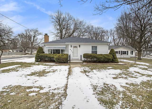 Property at 81 S 31st St, Battle Creek, MI 49015, 3 beds, 2 baths