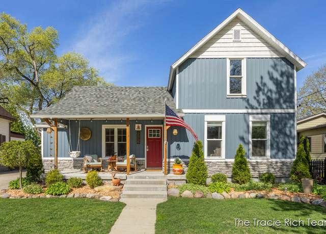 Property at 345 Sigsbee St, Rockford, MI 49341, 3 beds, 2 baths