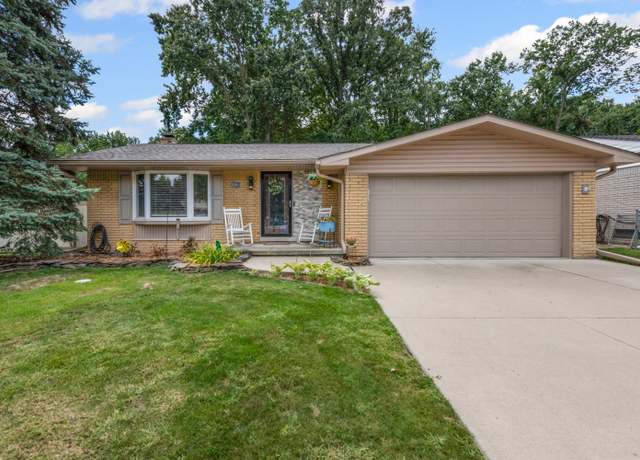 Property at 20903 Seneca Ave, Brownstown, MI 48183, 3 beds, 2 baths