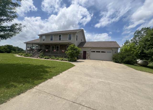 Property at 198 Chicago Rd, Coldwater, MI 49036, 4 beds, 3.5 baths