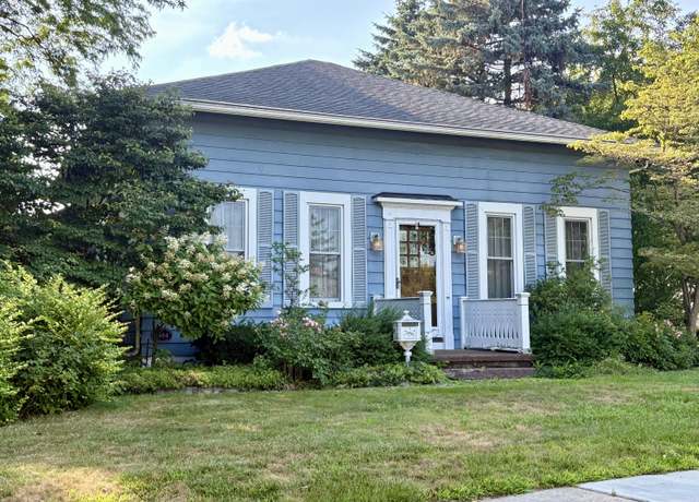 Property at 1464 S Riverside Ave, St. Clair, MI 48079, 3 beds, 1.5 baths