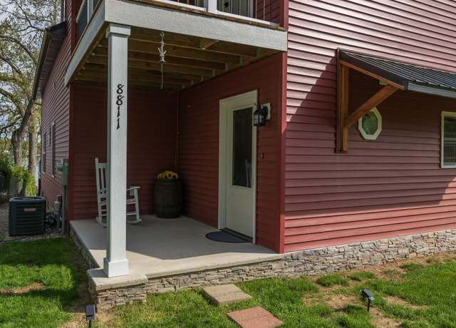 Property at 8811 Waruf Ave, Portage, MI 49002, 4 beds, 3 baths