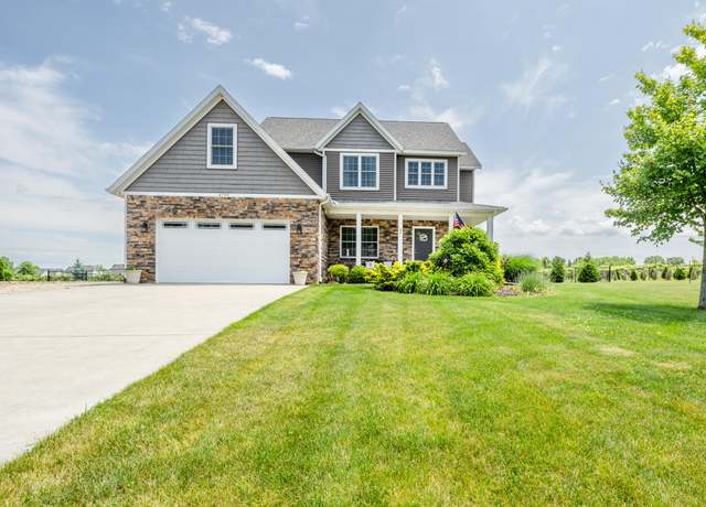 Property at 4785 Lauren Ln, St. Joseph, MI 49085, 5 beds, 2.5 baths