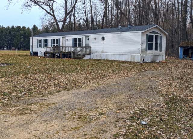 Property at 1780 Tribble Trl, Fenwick City, MI 48834, 3 beds, 2 baths