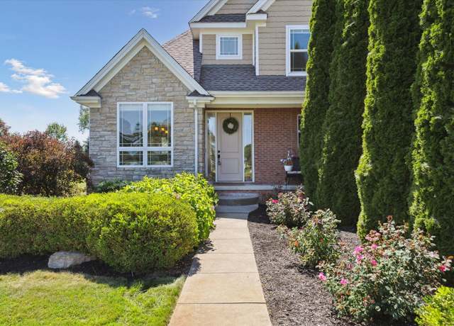 Property at 198 W Auburn Trl, Brighton, MI 48114, 4 beds, 2.5 baths