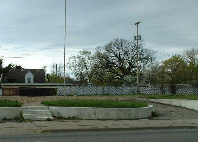 Property at 1415 E Michigan Ave, Jackson, MI 49202