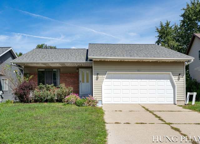 Property at 467 Stonehenge St SE, Kentwood, MI 49548, 3 beds, 2 baths