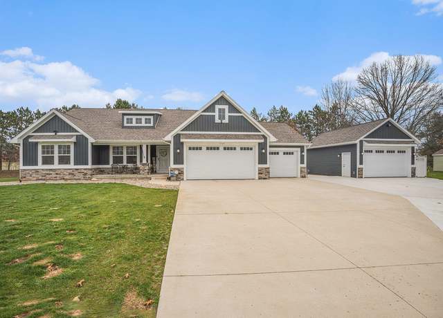 Property at 1749 Fairview Dr, Allegan, MI 49010, 4 beds, 3.5 baths
