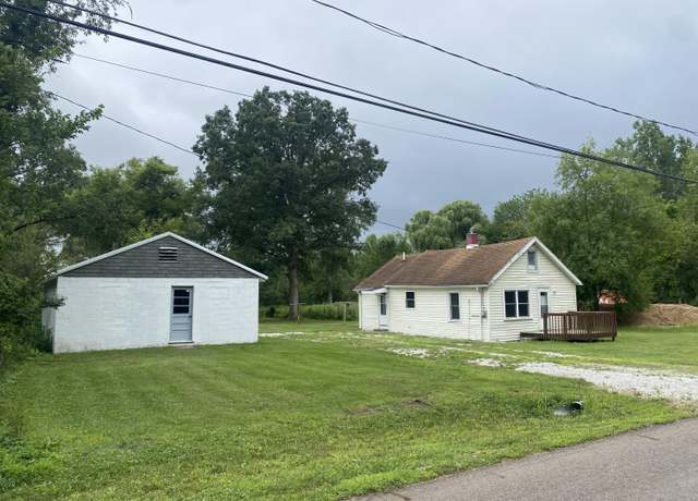 Property at 1940 Travis Rd, Kalamazoo, MI 49004, 2 beds, 1 bath