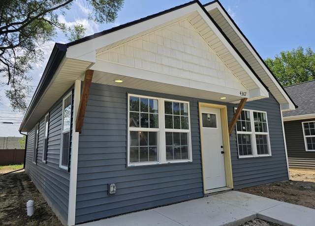 Property at 4367 Monroe Ave, Waterford, MI 48329, 3 beds, 1 bath