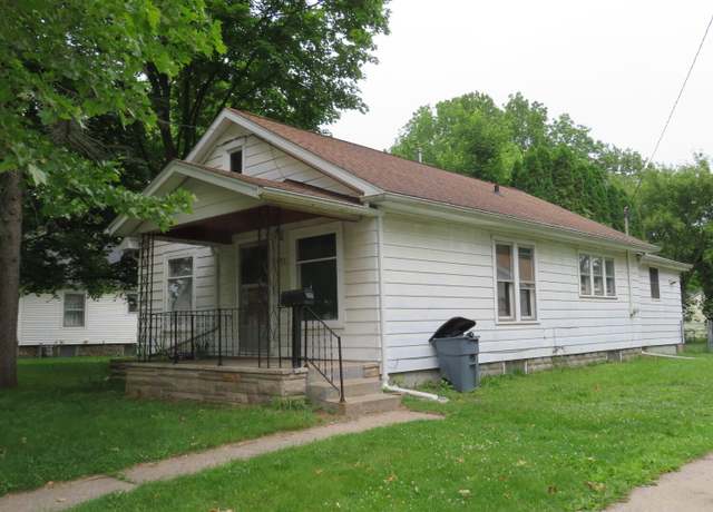 Property at 495 E Emmett St, Battle Creek, MI 49017, 3 beds, 1 bath