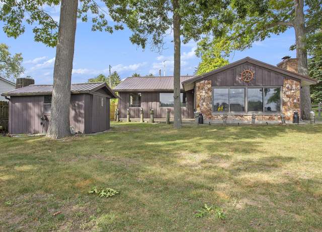 Property at 773 Gilead Shores Dr, Bronson, MI 49028, 3 beds, 1 bath