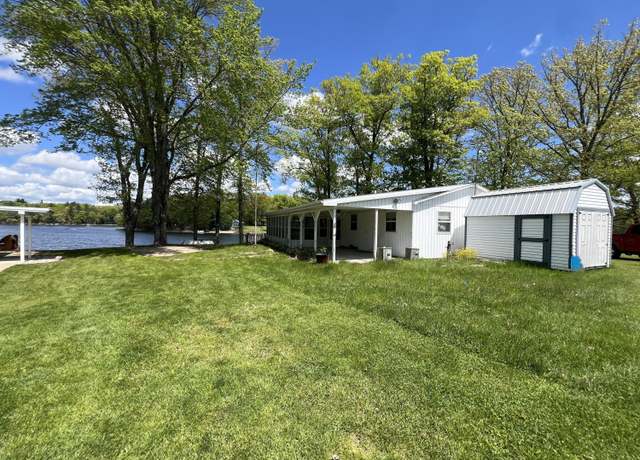 Property at 5274 N Bahr Dr #14, Irons, MI 49644, 3 beds, 1 bath