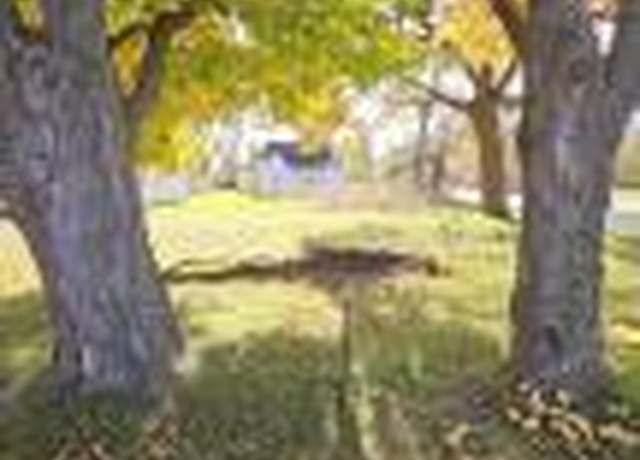 Property at 952 Chicago Ave, Benton Harbor, MI 49022