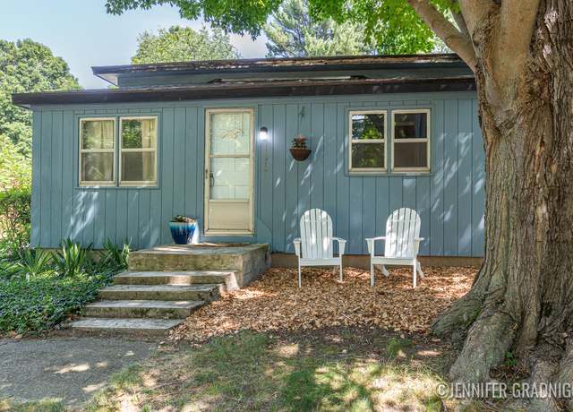 Property at 16721 Riley St, Holland, MI 49424, 2 beds, 1 bath