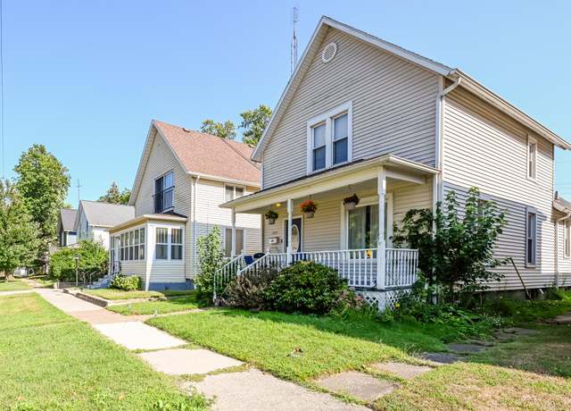 Property at 1004 Harrison Ave, St. Joseph, MI 49085, 3 beds, 2 baths