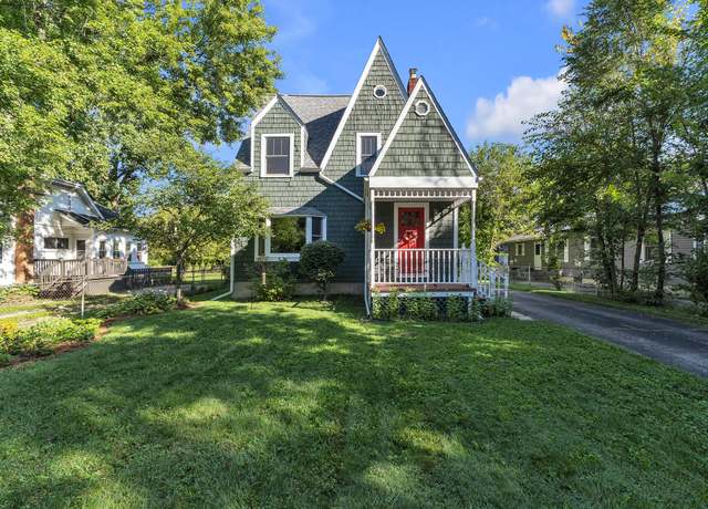 Property at 1375 Kensington Dr, Ann Arbor, MI 48104, 3 beds, 2 baths