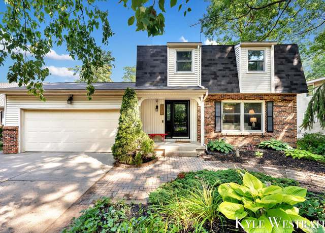 Property at 1317 Richwood Dr SE, Grand Rapids, MI 49508, 4 beds, 2 baths