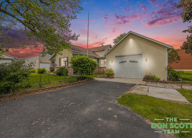 Property at 116 N Main St, Casnovia, MI 49318, 4 beds, 1 bath