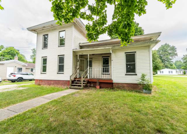 Property at 315 E St Marys St, Decatur, MI 49045, 3 beds, 2.5 baths