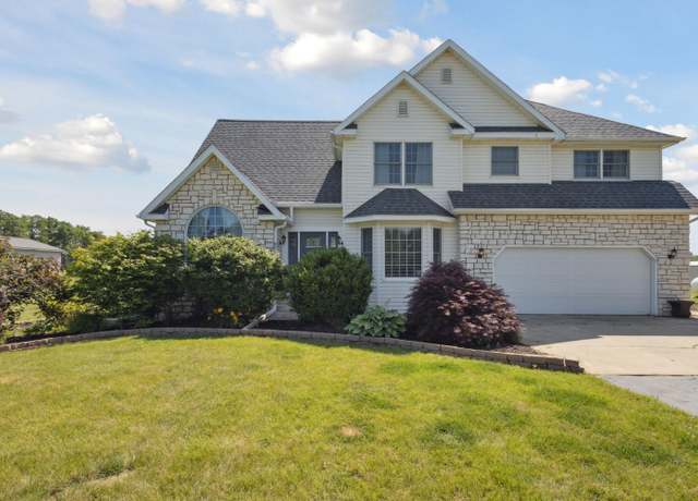 Property at 14134 Elm Row Rd, Albion, MI 49224, 4 beds, 2.5 baths