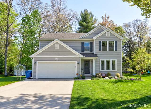 Property at 14565 Brigham Dr, Grand Haven, MI 49417, 5 beds, 2.5 baths